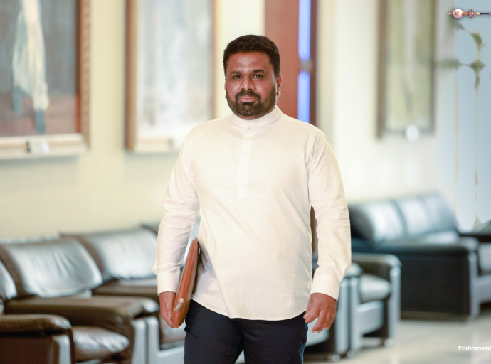 President arrives in Parliament to present 2026 Budget
